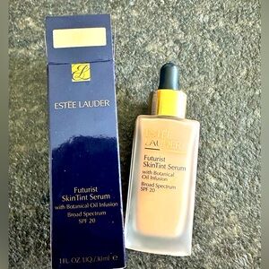 ESTÉE LAUDER FUTURIST SKIN TINT SERUM - PEBBLE 3C2